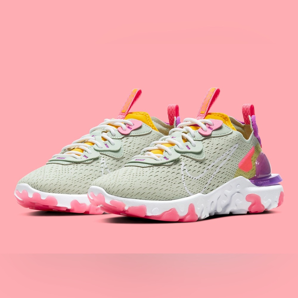SALE!! RARE Nike React Vision D/SM/X Women’s Sneakers Size 9.5 Pistachio Frost - Picture 2 of 11